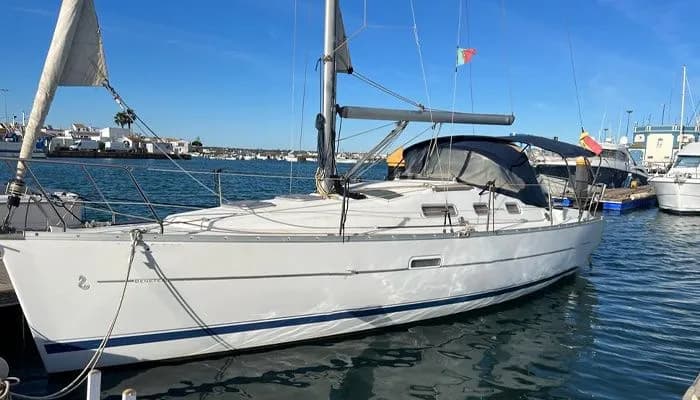 Tekne - Isla Canela Kiralık Beneteau Oceanis 323 9.7m Yelkenli Yat