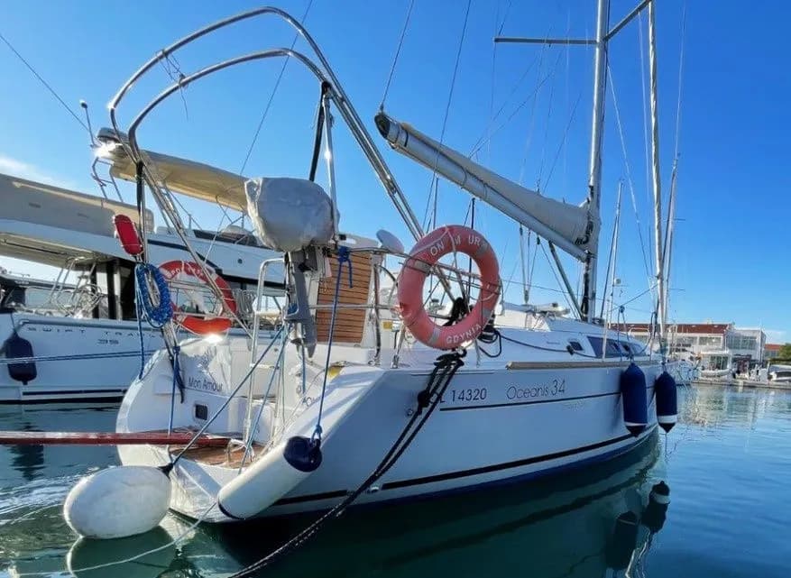Tekne - Pirovac 10.34m Yelkenli Yat Kiralık