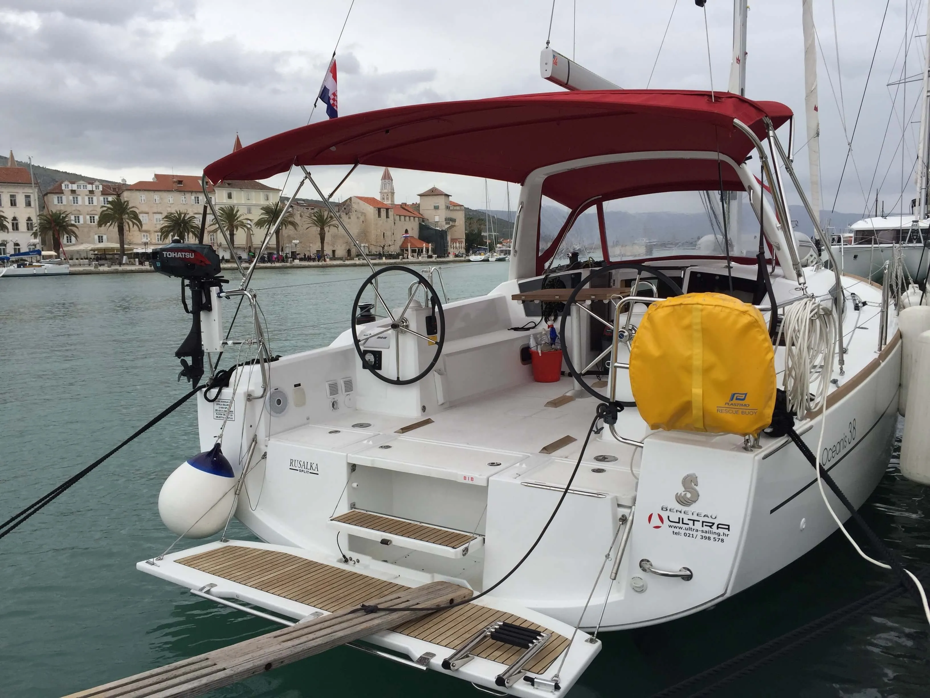 Tekne - Pula Kiralık Beneteau Oceanis 38 11.55m 