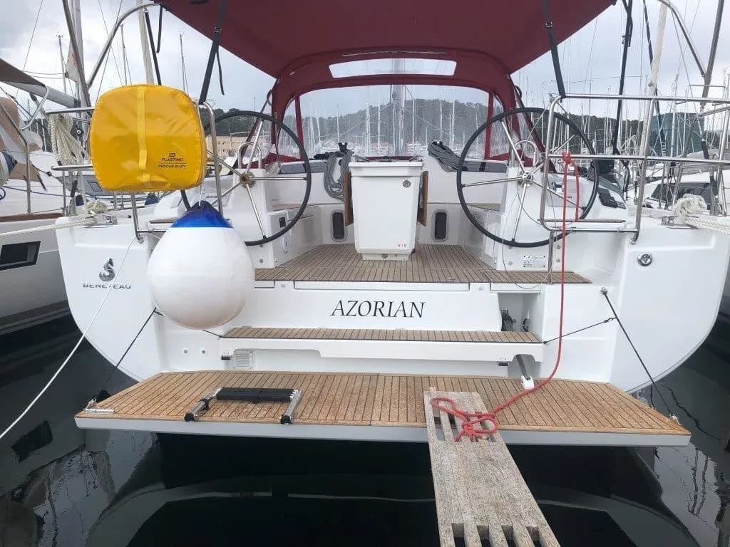 Tekne - Split 12.87m Kiralık Yelkenli Yat Beneteau Oceanis 40.1