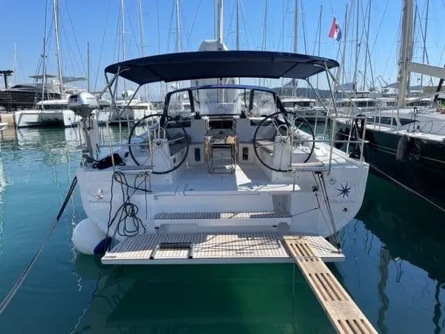 Tekne - Trogir Kiralık Beneteau Oceanis 40.1 12.87m Yelkenli Yat