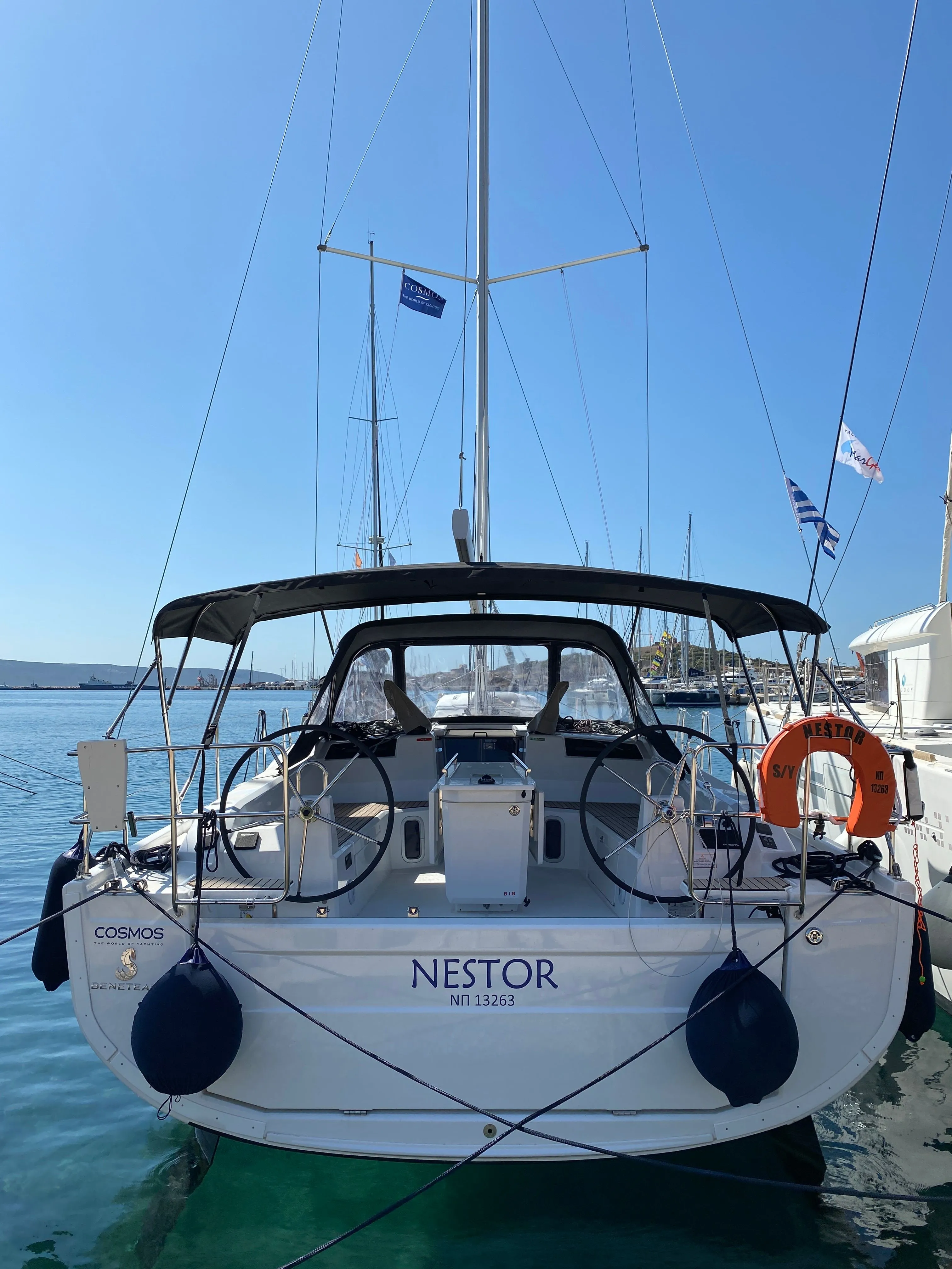 Boot - Explore Lavrion on a 12.87m Rental Sailing Yacht