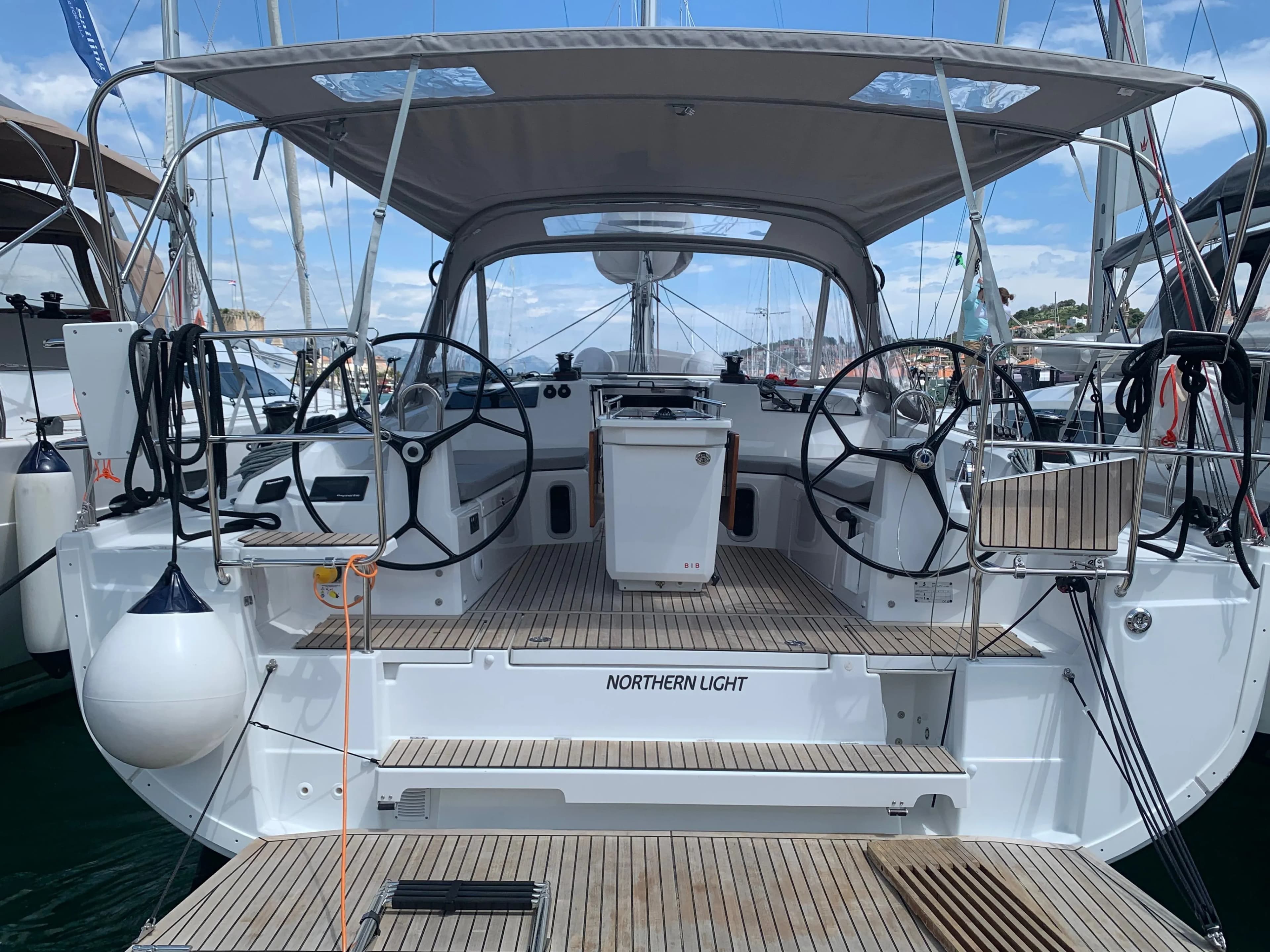 Tekne - Trogir 12.87m Kiralık Yelkenli Yat Beneteau Oceanis 40.1