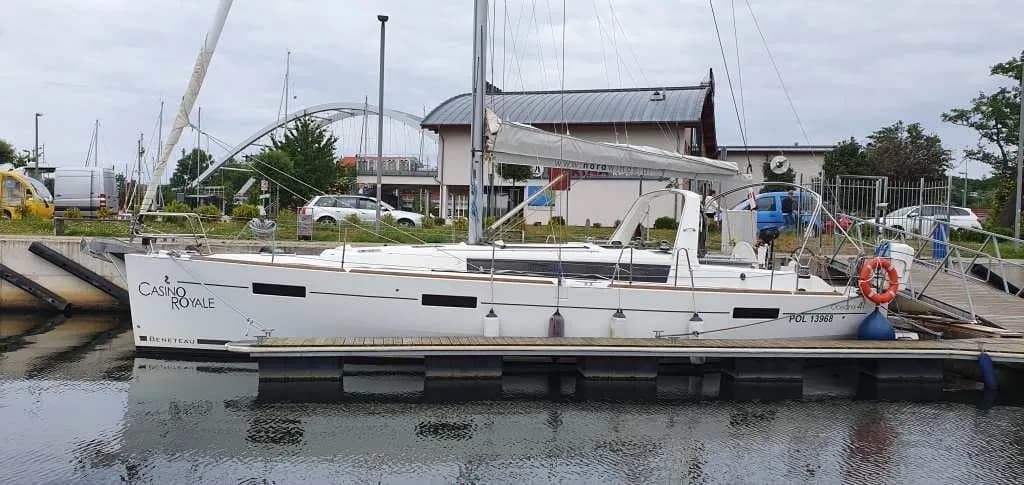 Boat - Explore Kolobrzeg on a 12.38m Rental Beneteau Oceanis 41