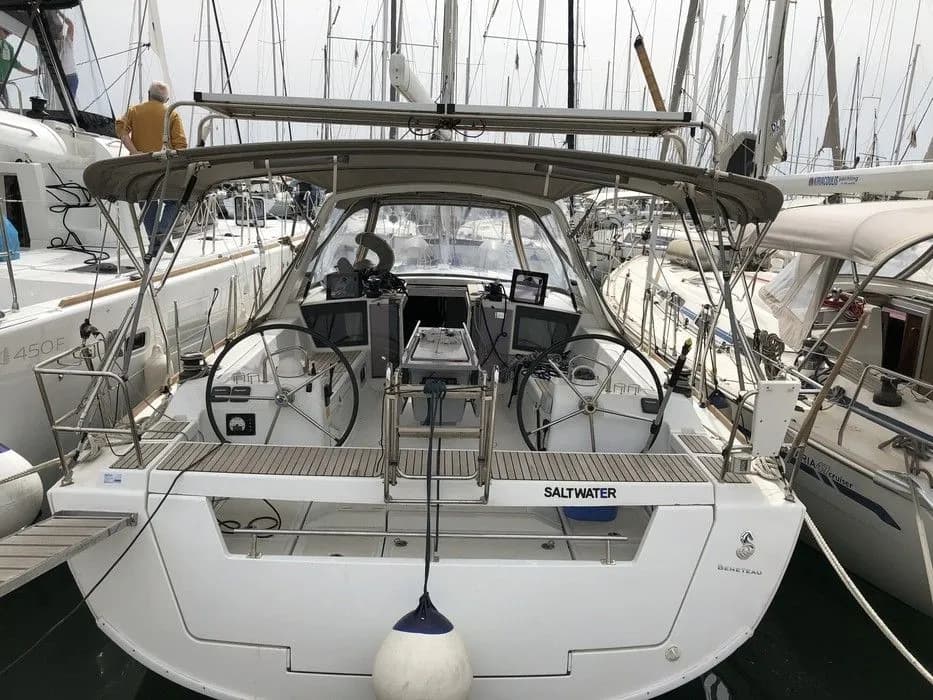 Boat - Explore Athens on a 12.5m 3 Cabin Sailing Yacht Rental