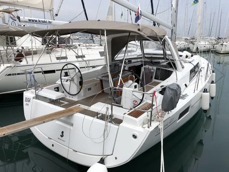 Boat - Explore Sukosan on a 12.43m Rental Sailing Yacht Beneteau Oceanis 41.1