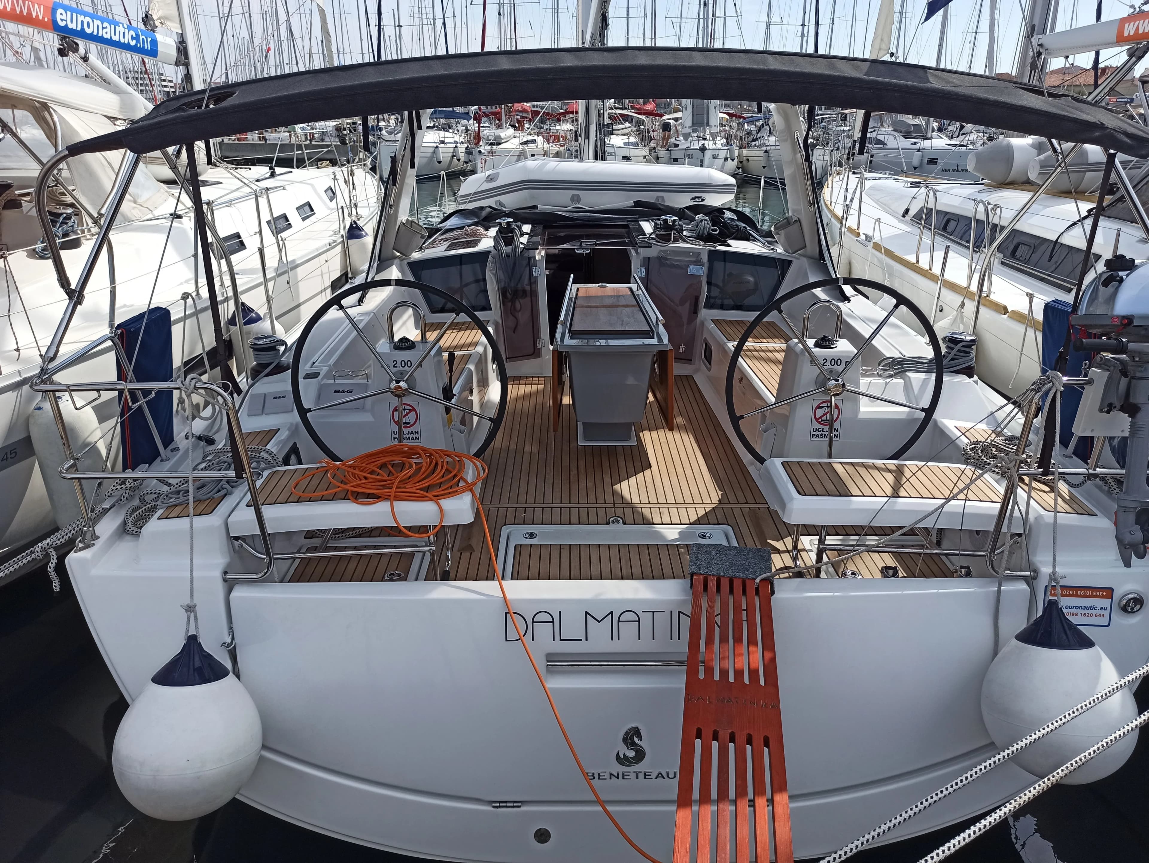 Tekne - Biograd na Moru 12.43m Kiralık Beneteau Oceanis 41.1
