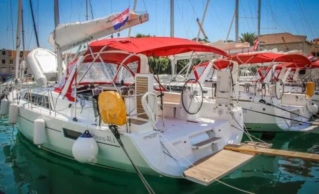 Tekne - Dubrovnik 12.43m Kiralık Yelkenli Yat
