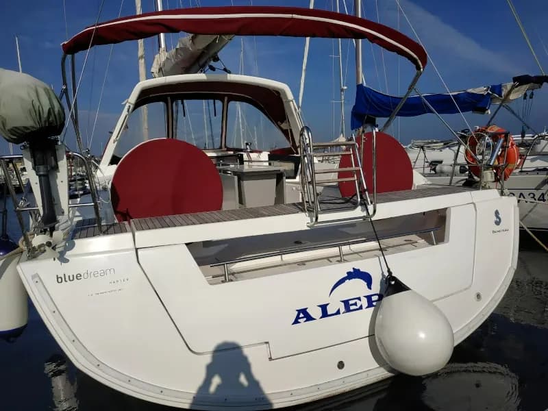 Tekne - Procida 13.94m Kiralık Yelkenli Yat Beneteau Oceanis 45