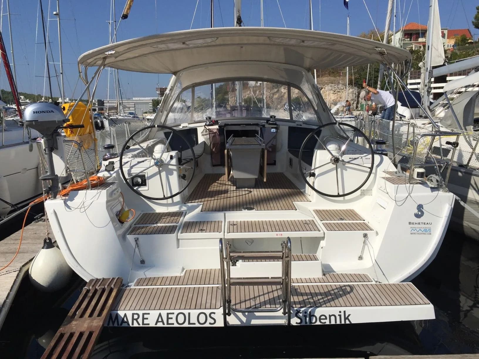 Tekne - Pula Kiralık 4 Kabinli 13.85m Yelkenli Yat