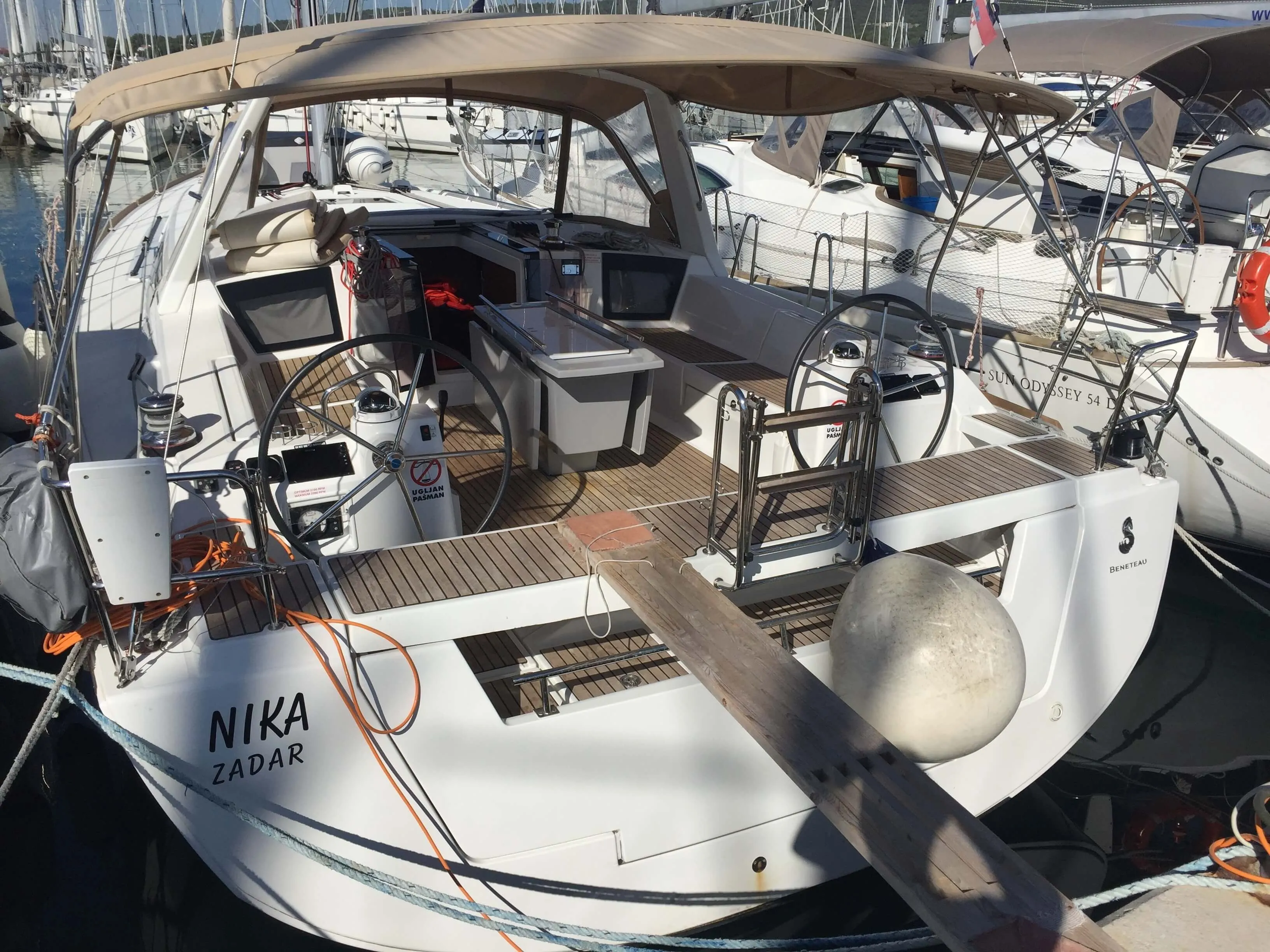 Boat - Charter a 13.85m 4 Cabin Sailing Yacht in Sukosan