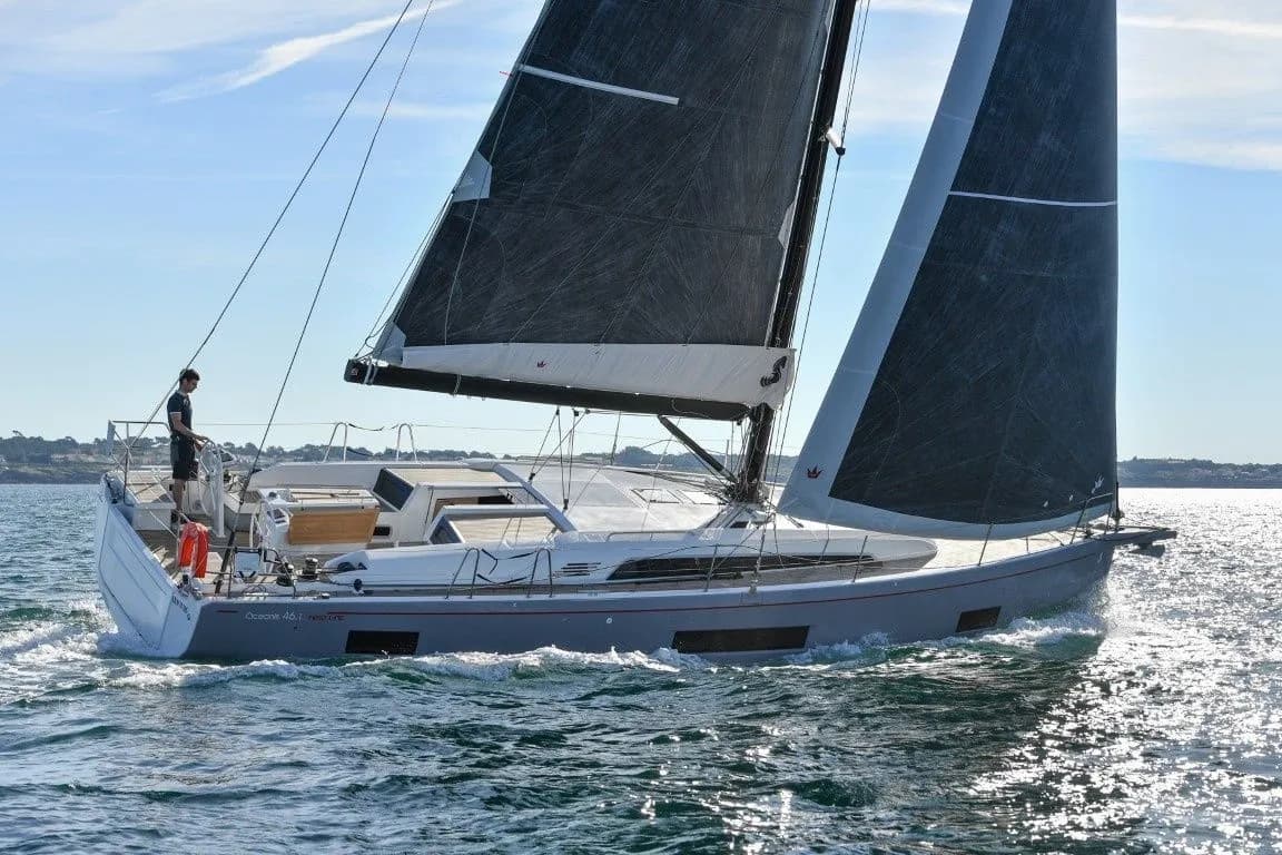 Tekne - Procida 14.6m Kiralık Beneteau Oceanis 46.1 Yelkenli Yat