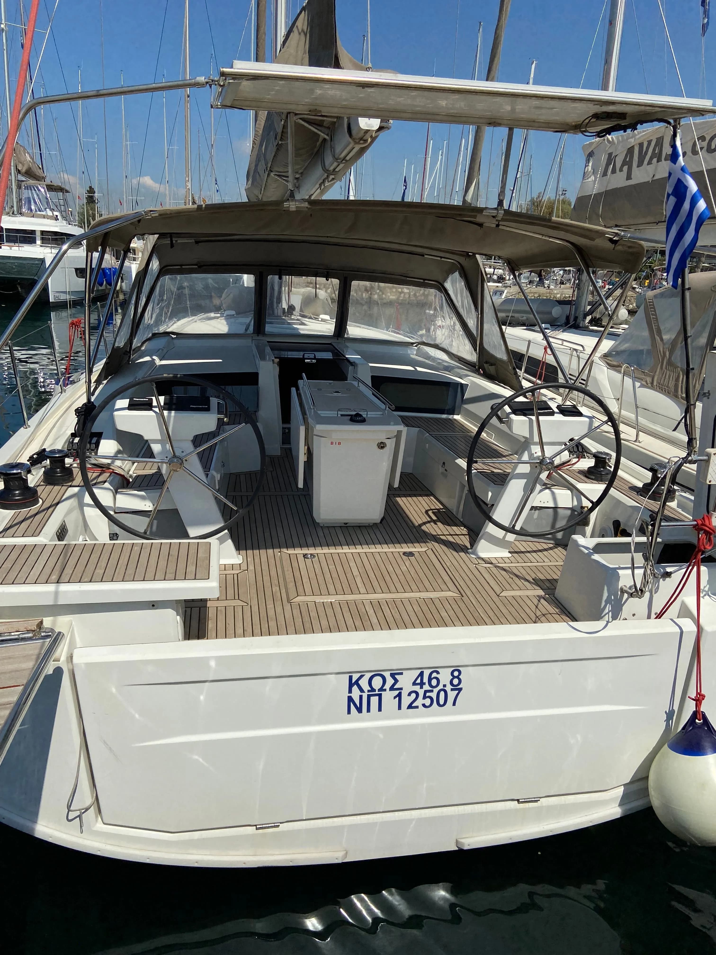 Boat - 14.6m Athens Beneteau Oceanis 46.1 Sailing Yacht Hire