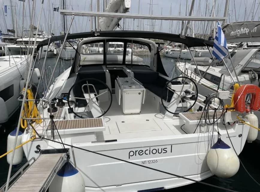 Boat - Rent a 14.6m 4 Cabin Sailing Yacht in Athens