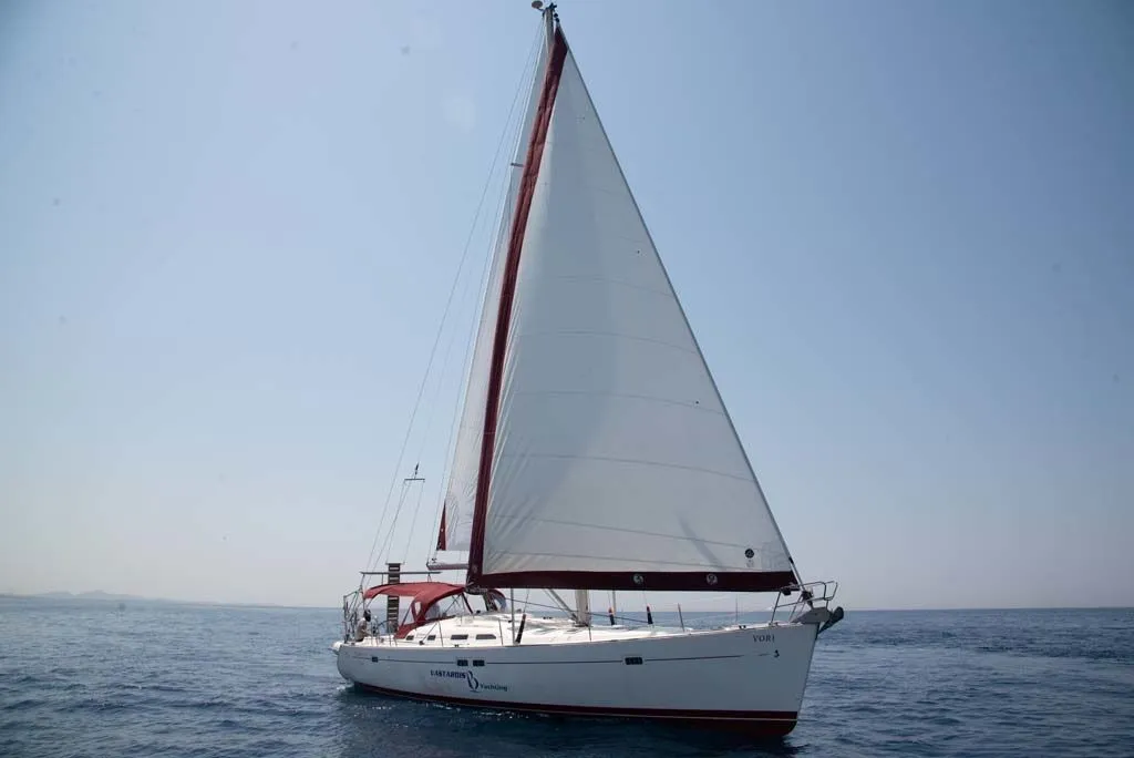 Boat - Charter a 14.3m Sailing Yacht in Athens