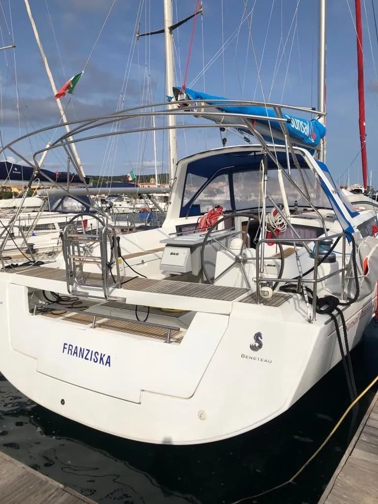 Tekne - Cannigione 14.6m Kiralık Beneteau Oceanis 48