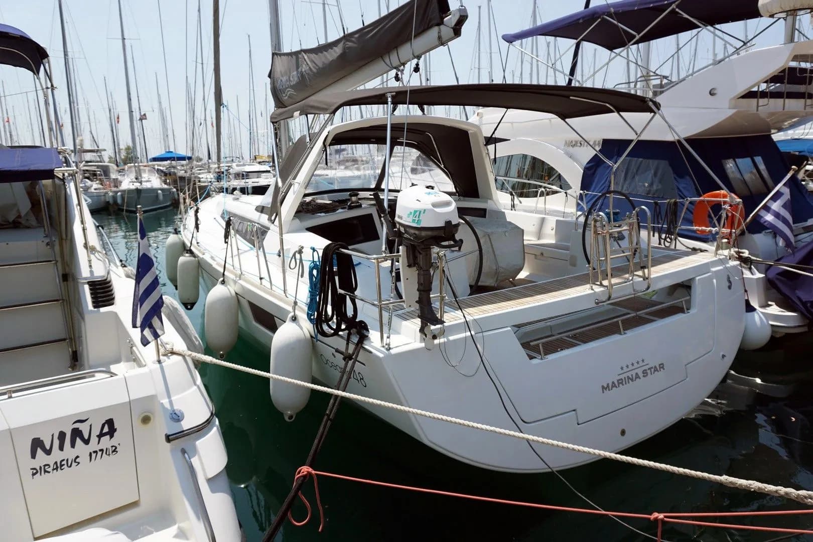 Boat - 14.27m Athens Boat Hire