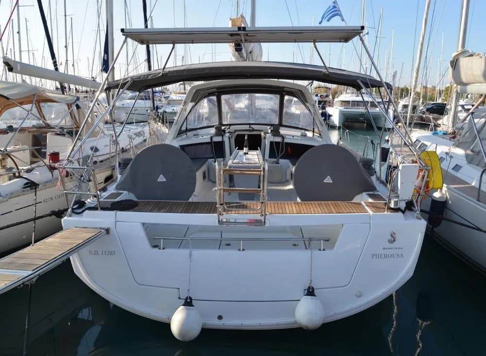 Tekne - Lavrion 14.6m Kiralık Beneteau Oceanis 48
