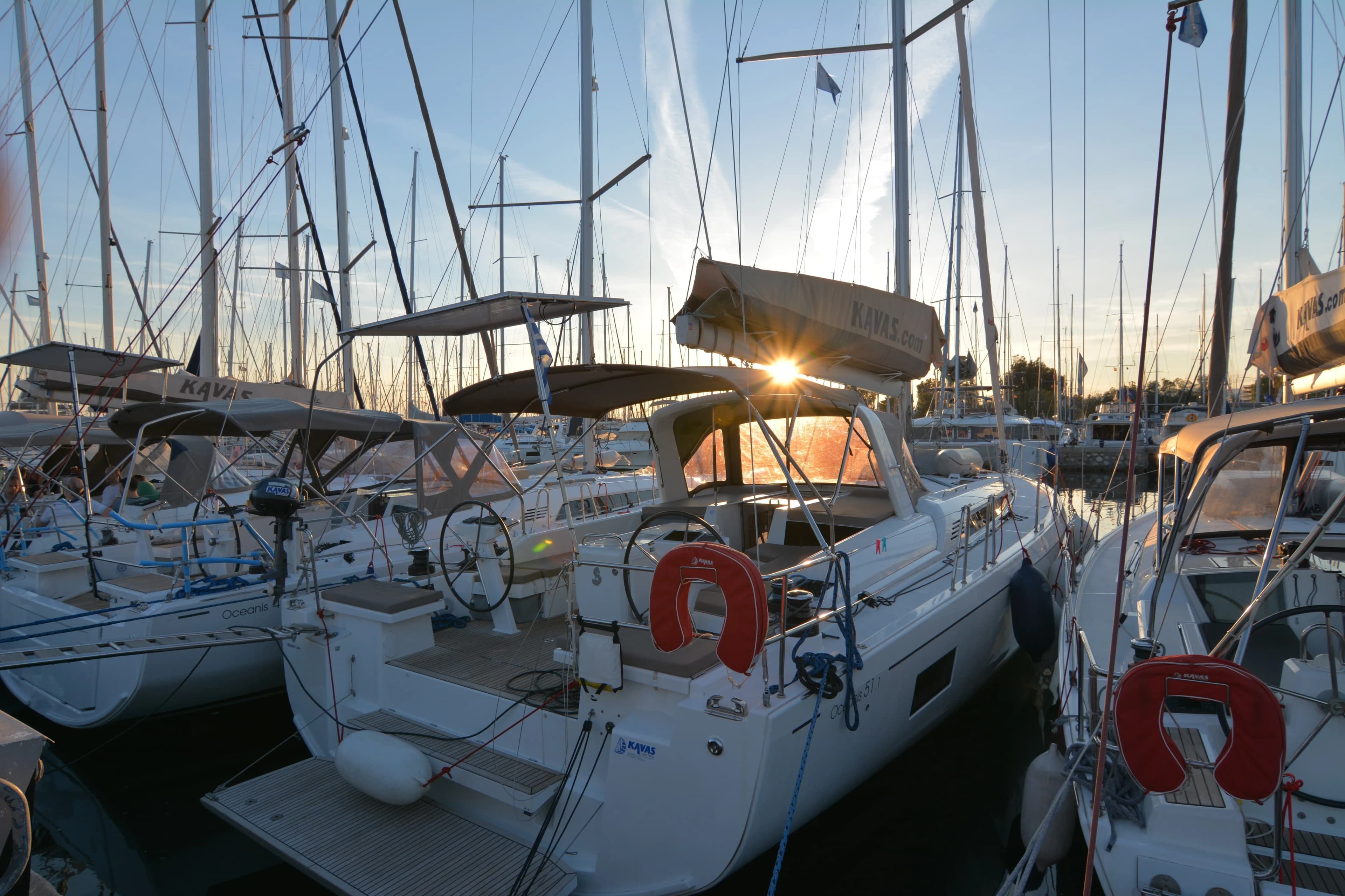 Tekne - Lefkada 15.94m Kiralık Beneteau Oceanis 51 Yelkenli Yat