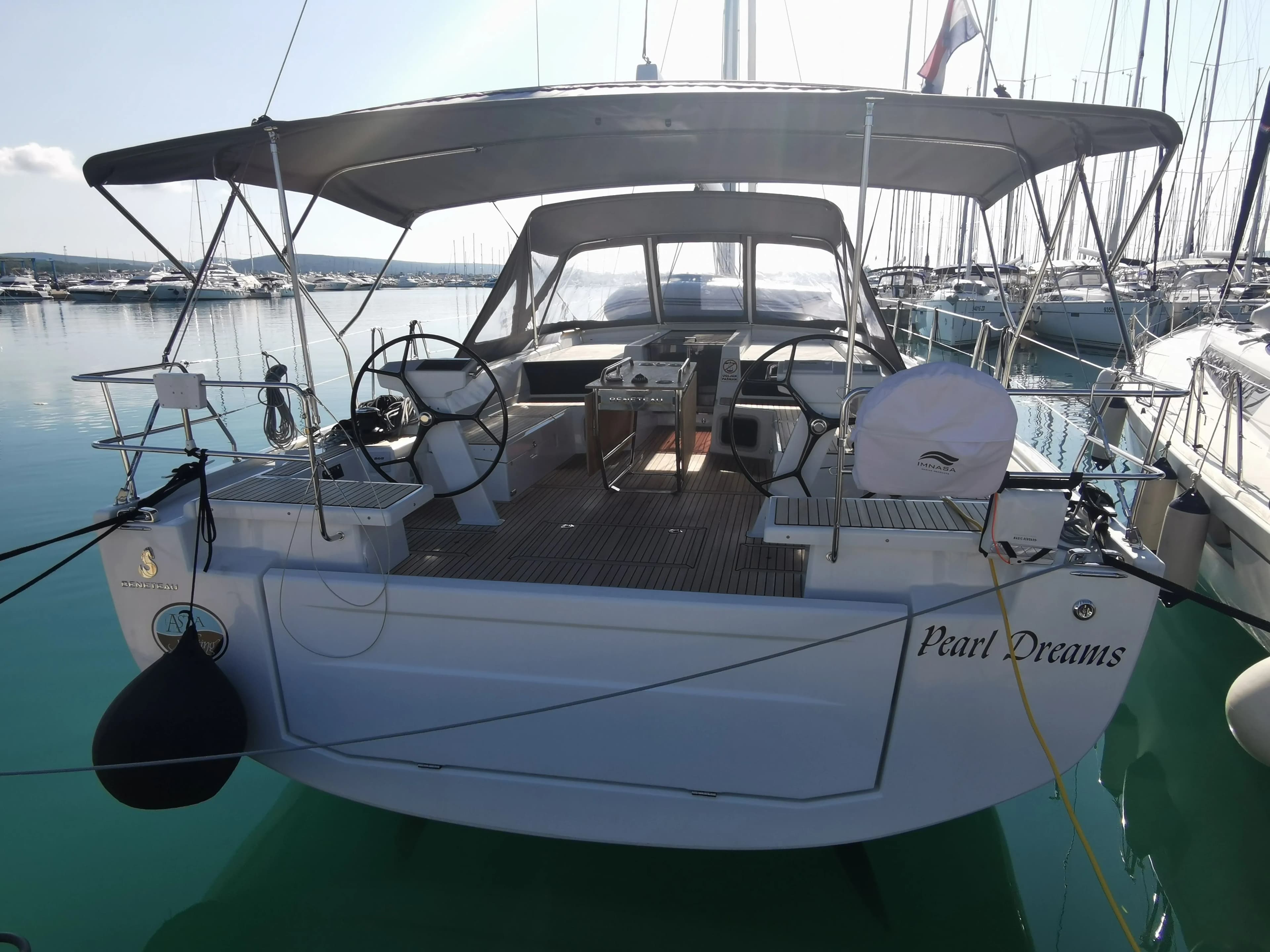 Boat - Explore Sukosan on a 15.94m Rental Sailing Yacht Beneteau Oceanis 51