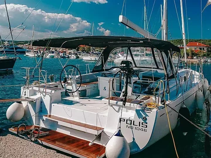 Tekne - Lavrion Kiralık Beneteau Oceanis 51.1 15.94m 
