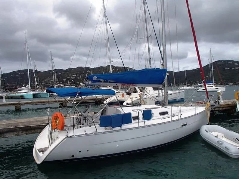 Tekne - Road Town Kiralık Beneteau Oceanis Clipper 323 9.79m Yelkenli Yat