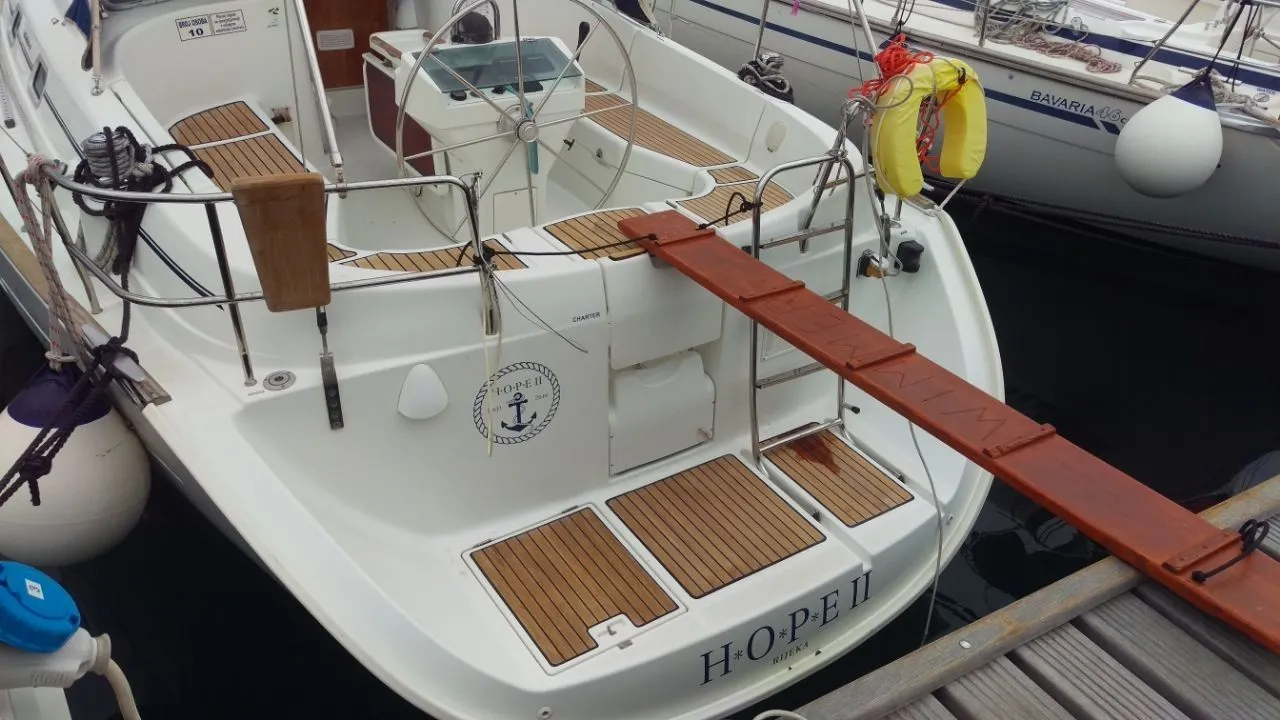 Tekne - Primošten 12.69m Kiralık Tekne