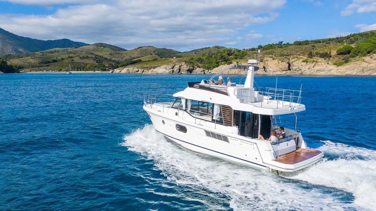 Tekne - Biograd na Moru 13.43m Kiralık Motoryat Beneteau Swift Trawler 41 Fly