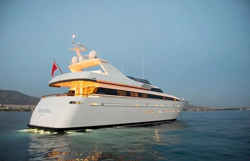Boat - Rent a 32.01m Motor Yacht in Athens