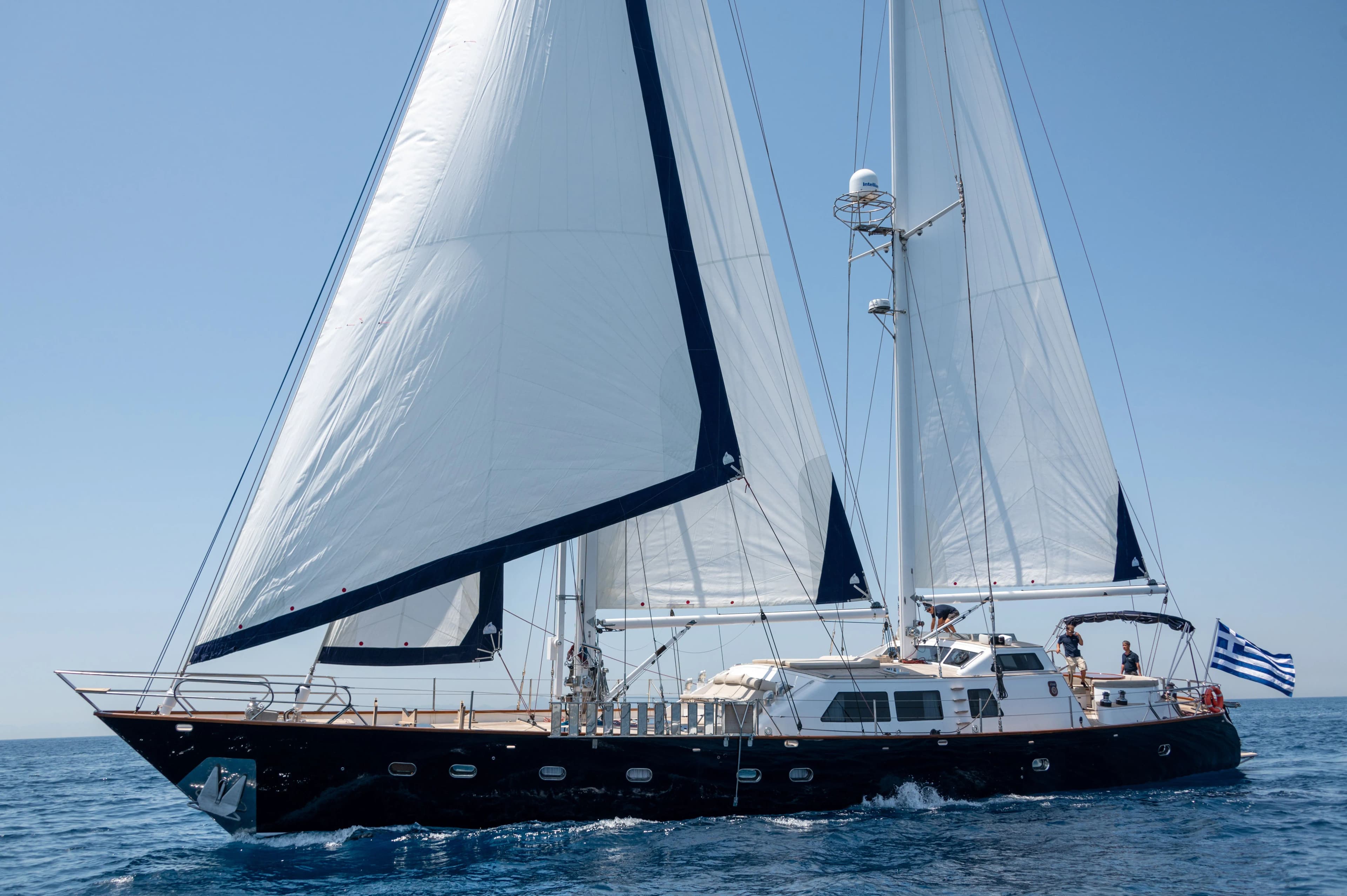 Boat - 26m Athens CCYD 85 Hire