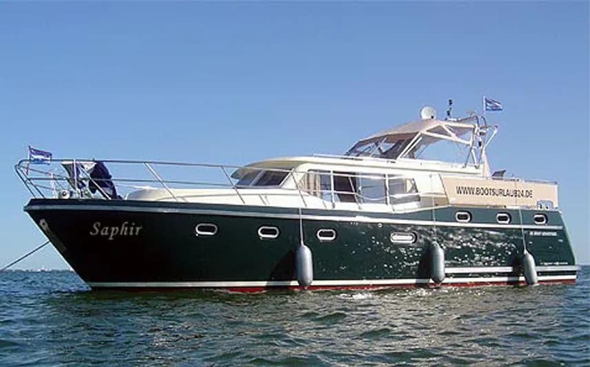 Boat - Rent a 12.8m Boat in Röbel