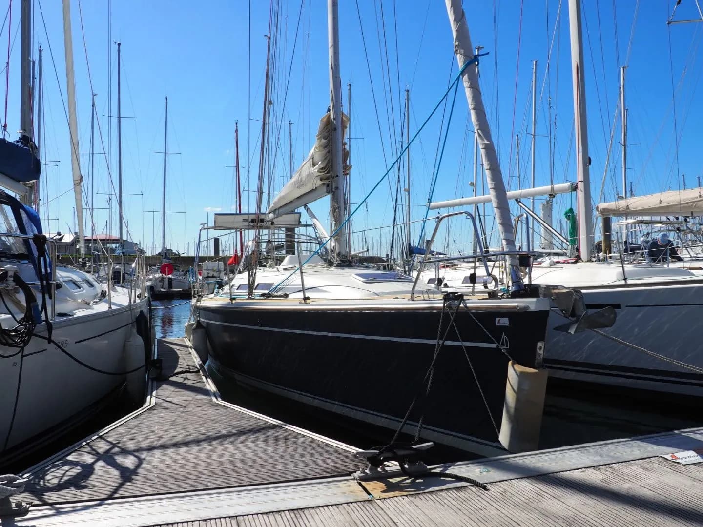 Boat - 10.95m Arzon Boat Hire