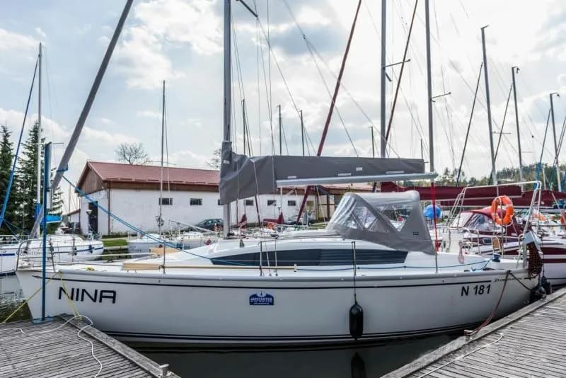 Boat - Charter a 9.95m 3 Cabin Sailing Yacht in Gizycko