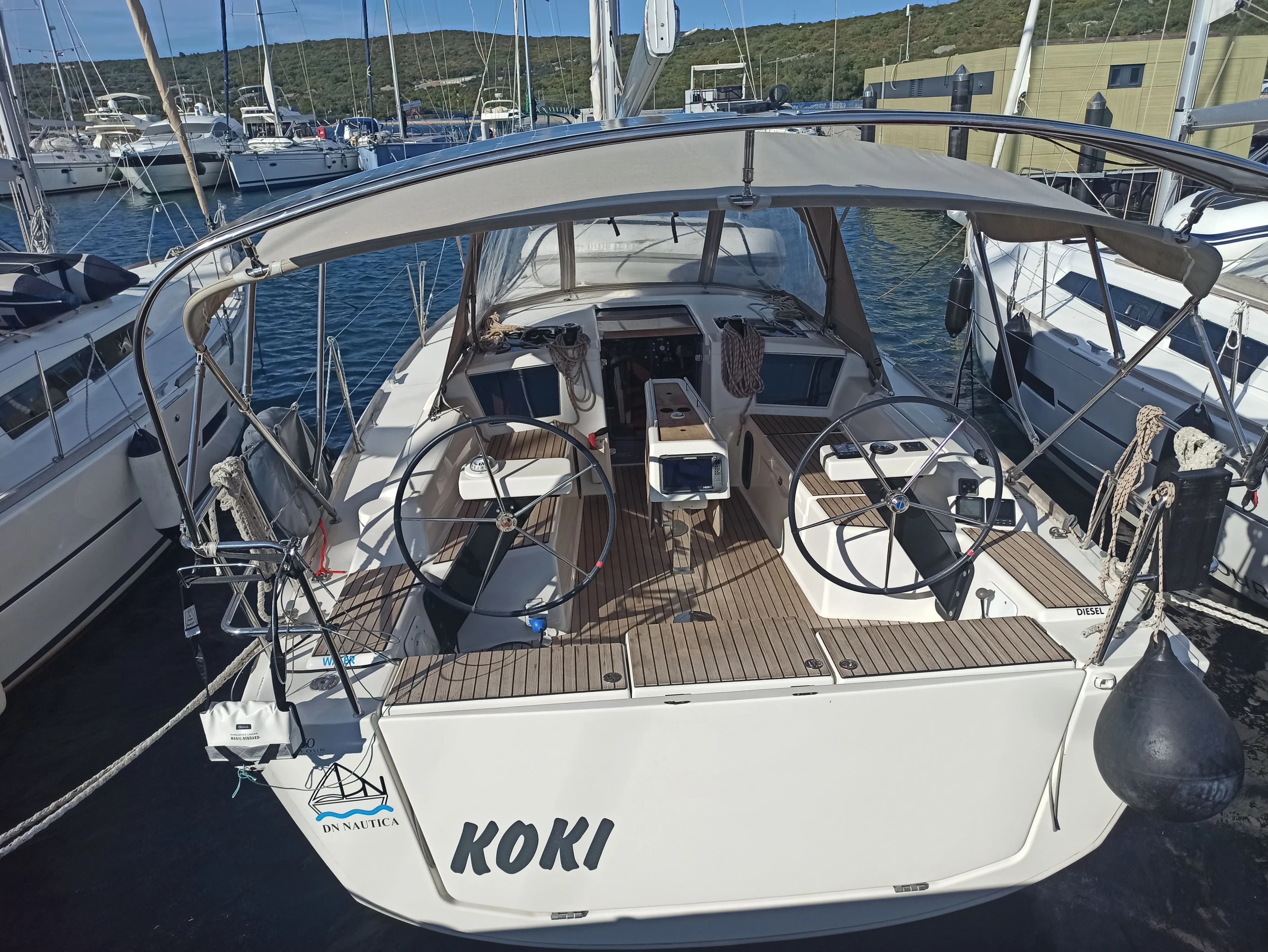 Boat - 10.28m Punat Sailing Yacht Dufour 360 Hire