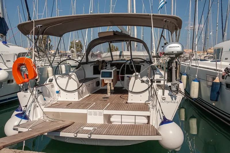 Tekne - Lefkada 11.23m Kiralık Yelkenli Yat Dufour 382