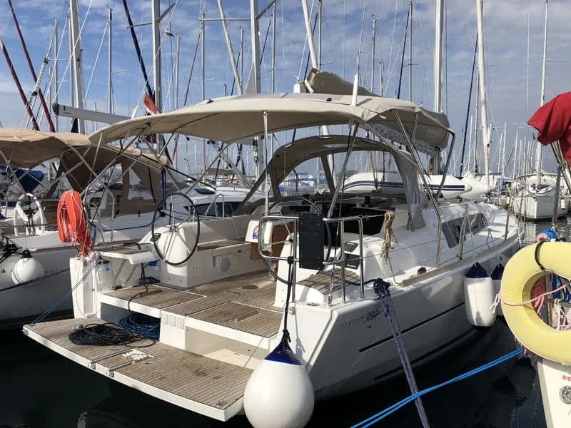 Tekne - Mali Lošinj 11.25m Yelkenli Yat Kiralık