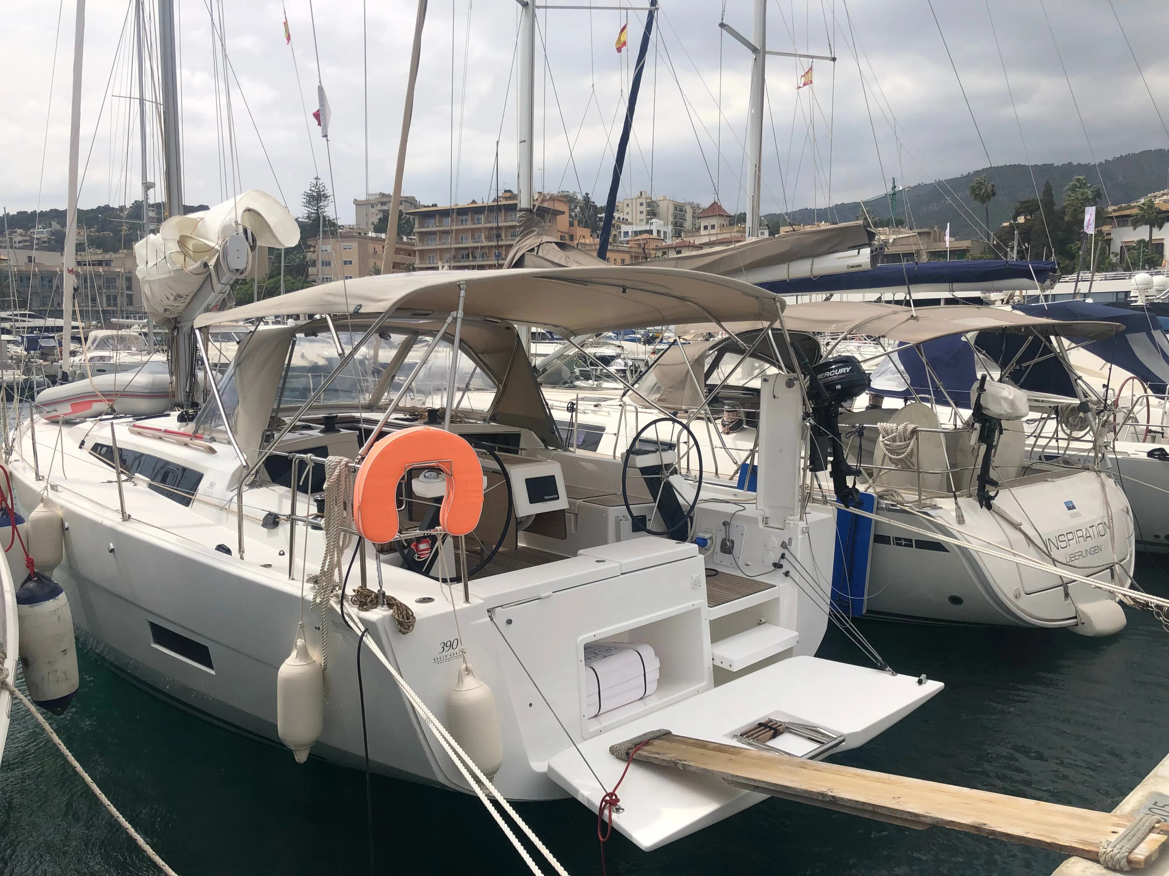 Tekne - Palma de Mallorca Kiralık Dufour 390 11.93m Yelkenli Yat