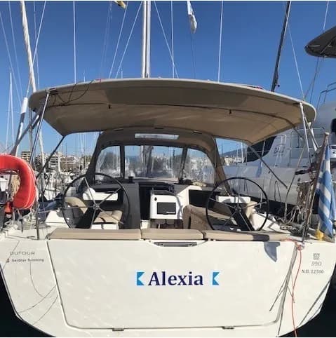 Boot - Rent a 12m Dufour 390 Sailing Yacht in Athens
