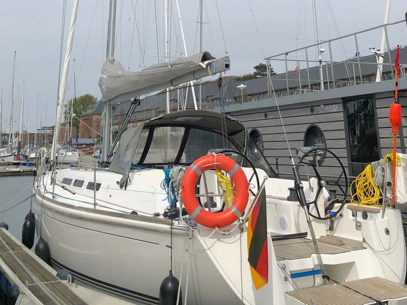 Boat - Rent a 12.35m Dufour 40e Performance Sailing Yacht in Flensburg