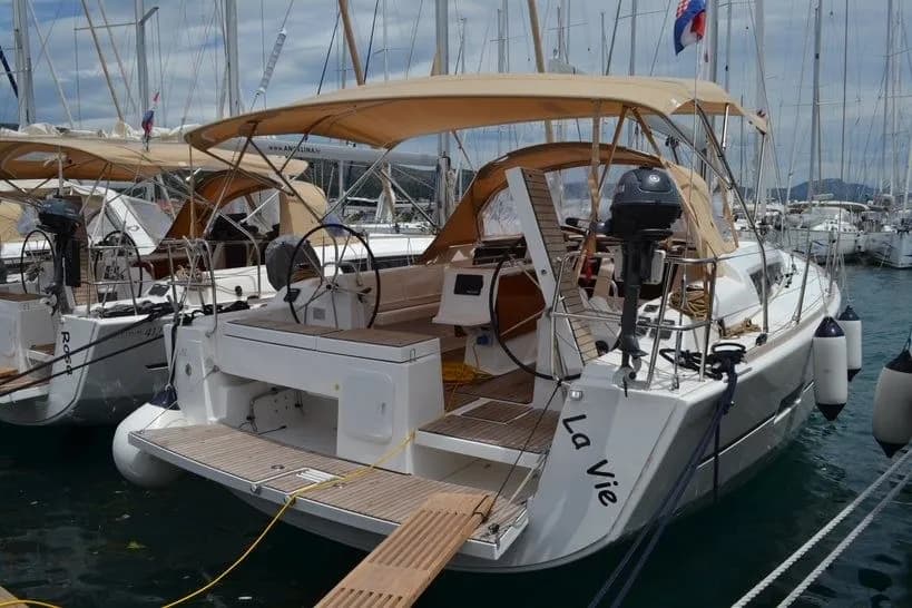 Tekne - Biograd na Moru Kiralık 3 Kabinli 12.7m Yelkenli Yat