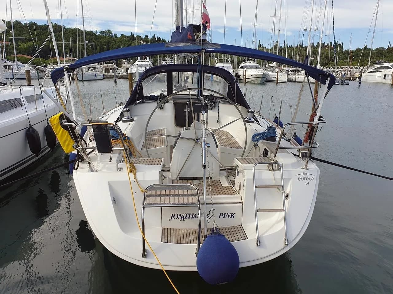 Boat - 13.67m Punat Dufour 44 Hire