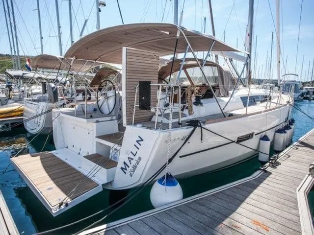 Tekne - Primošten 14.15m Yelkenli Yat Kiralık