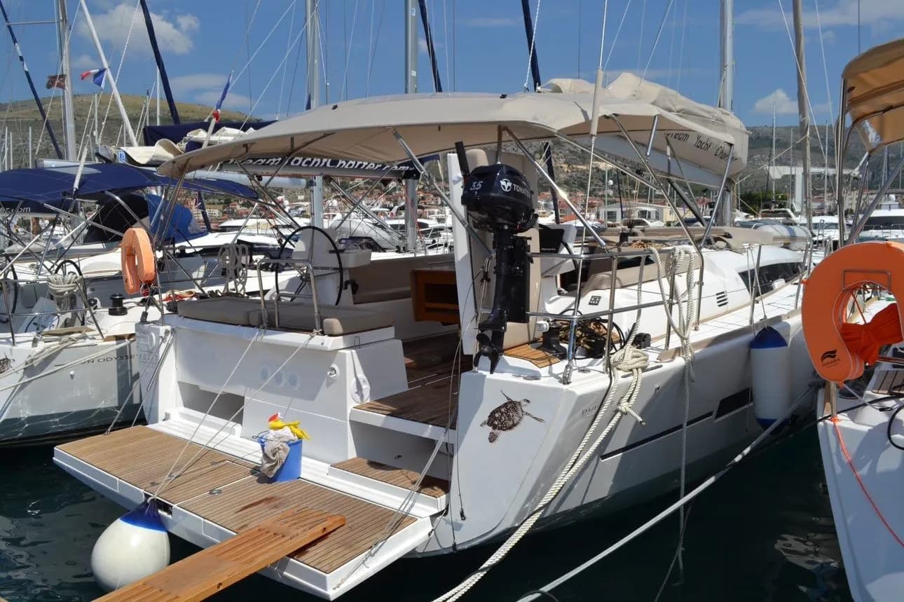 Tekne - Palma de Mallorca 15.2m Kiralık 5 Kabinli Yelkenli Yat