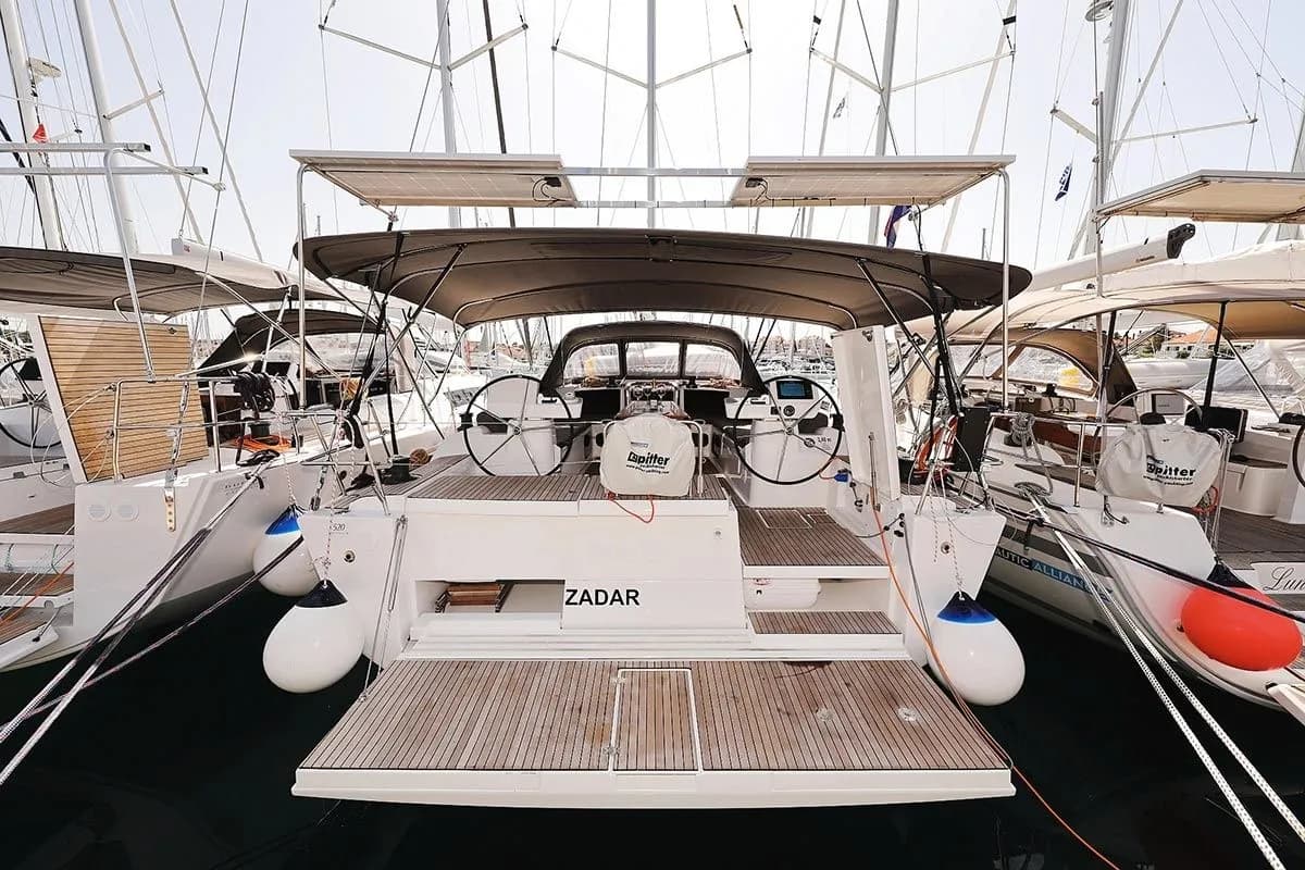 Tekne - Biograd na Moru Kiralık 5 Kabinli 15.2m Yelkenli Yat