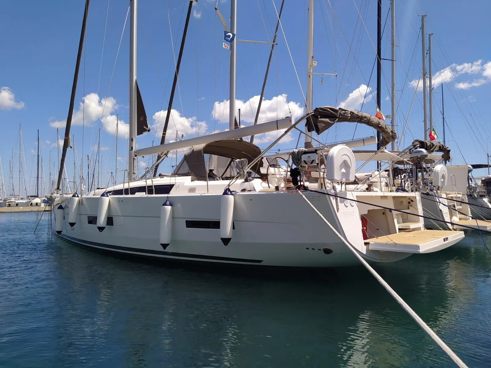 Tekne - Porto Rotondo Kiralık Dufour 56 17.15m Yelkenli Yat