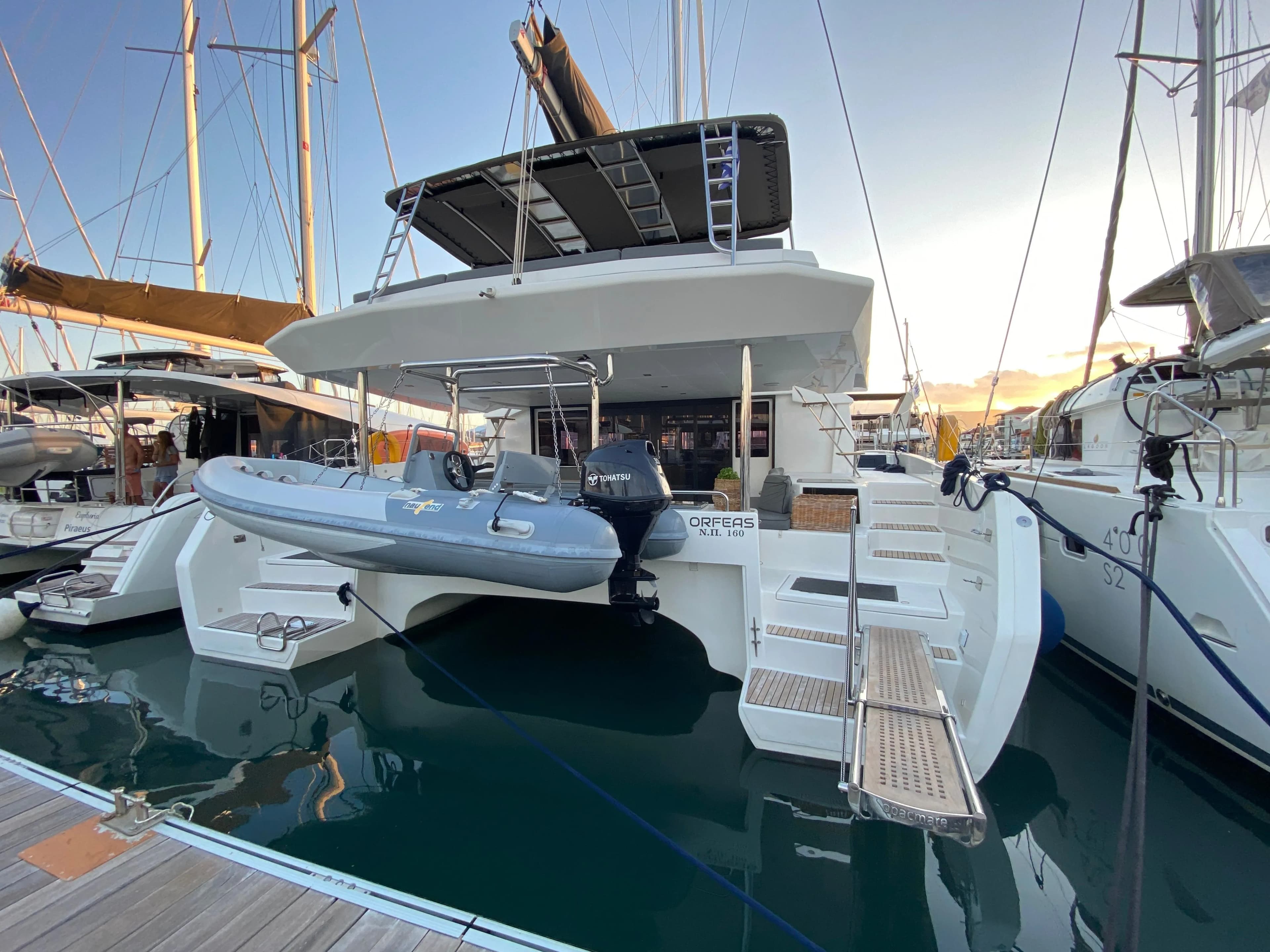 Tekne - Lefkada Kiralık Dufour Catamarans 48 14.7m Katamaran