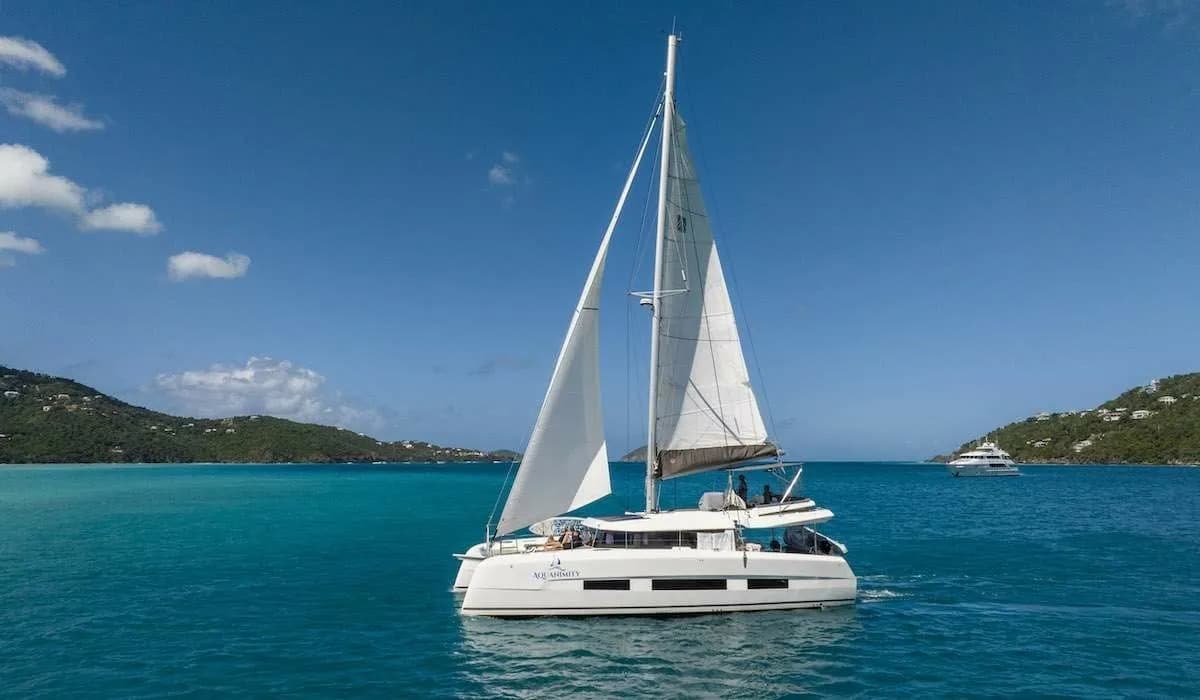 Tekne - Saint Thomas 14.7m Kiralık Dufour Catamarans 48