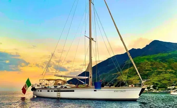 Tekne - Procida 19.8m Yelkenli Yat Kiralık