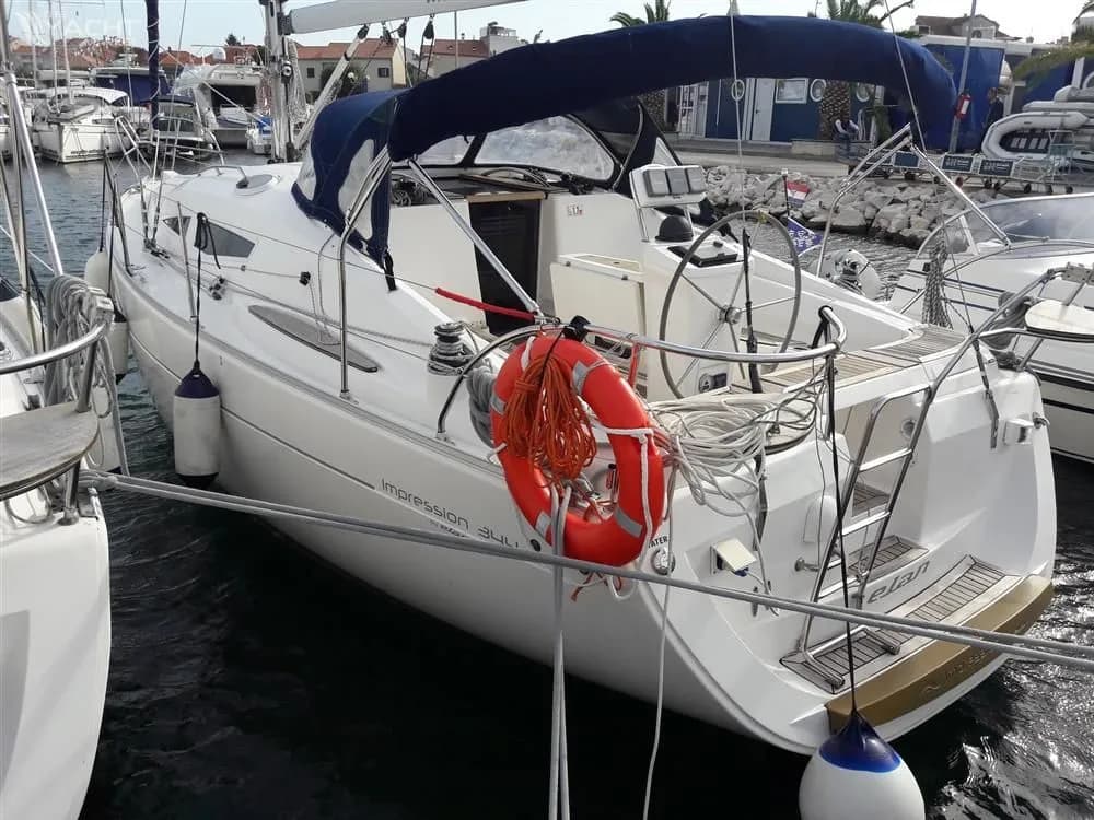 Tekne - Balatonfenyves 10.3m Kiralık Tekne