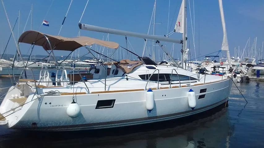 Tekne - Biograd na Moru 11.9m Kiralık Yelkenli Yat